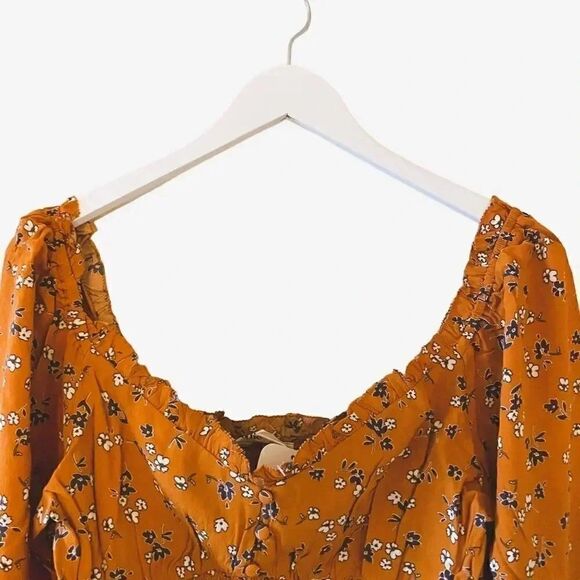 Elodie Womens Crop Top Orange Rust Floral Long Sleeve faux Button Front SZ L - Picture 2 of 12